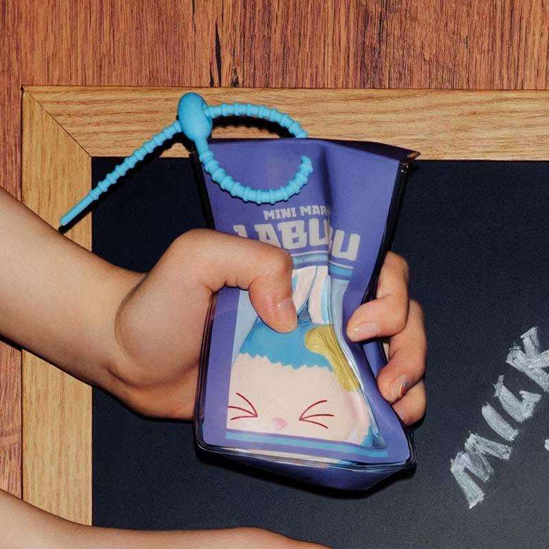 Wacky Mart Squeeze Pendant Series 资料图 3